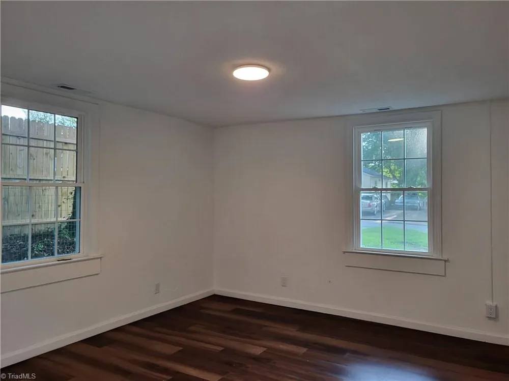 803 Mobile Street High Point, NC 27260