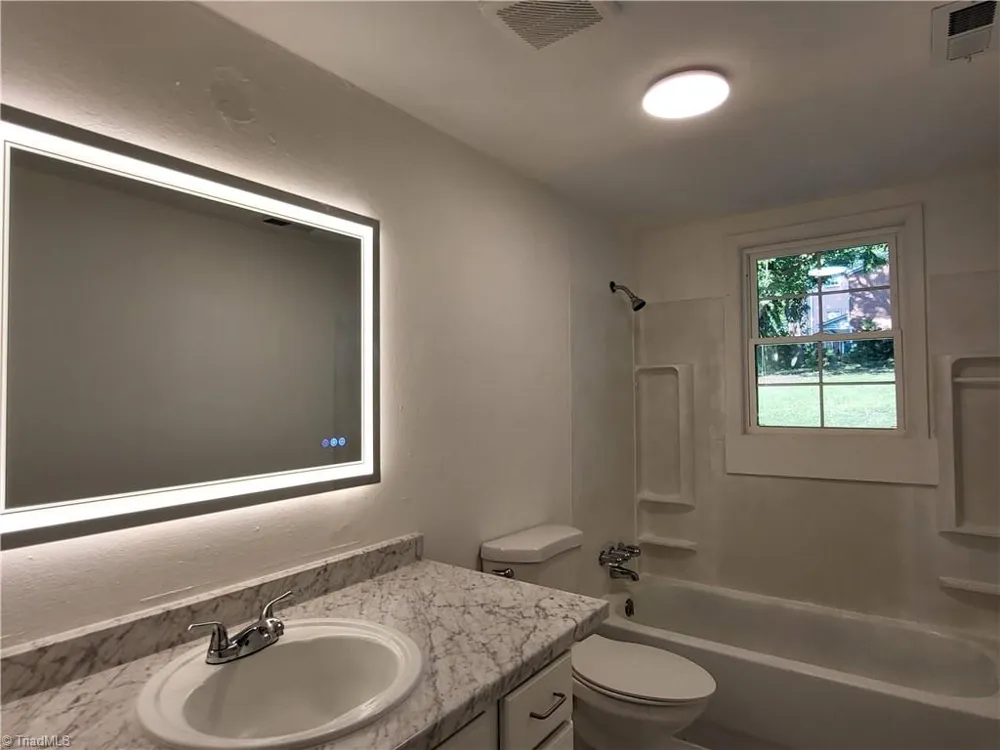 803 Mobile Street High Point, NC 27260