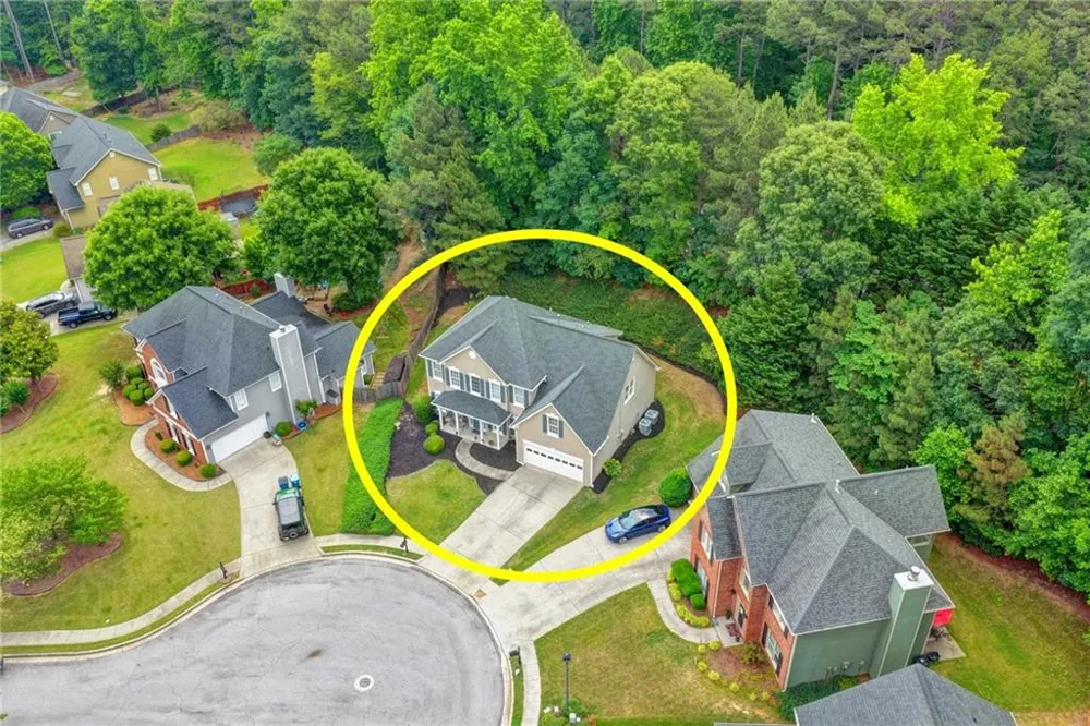 1813 Gold Finch Way Lawrenceville, GA 30043