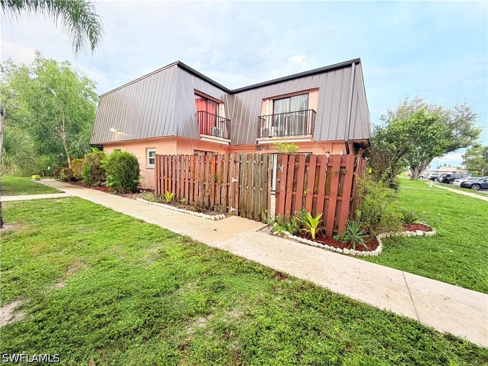 San Juan Court #3 Fort Myers, FL 33967