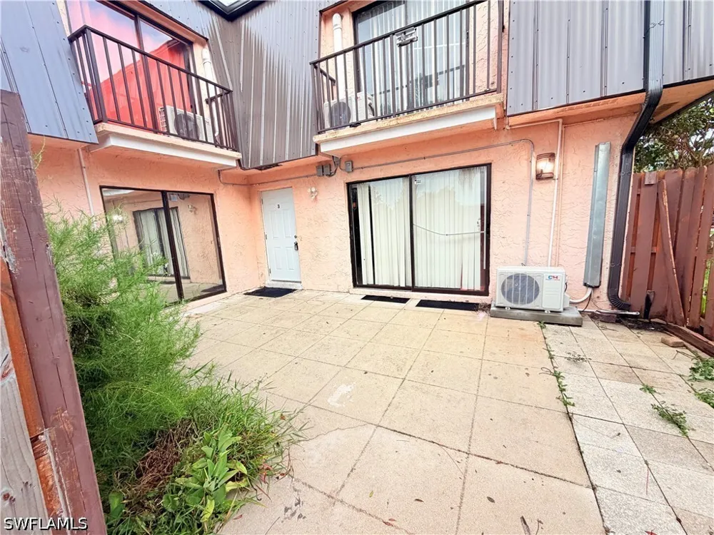 San Juan Court #3 Fort Myers, FL 33967