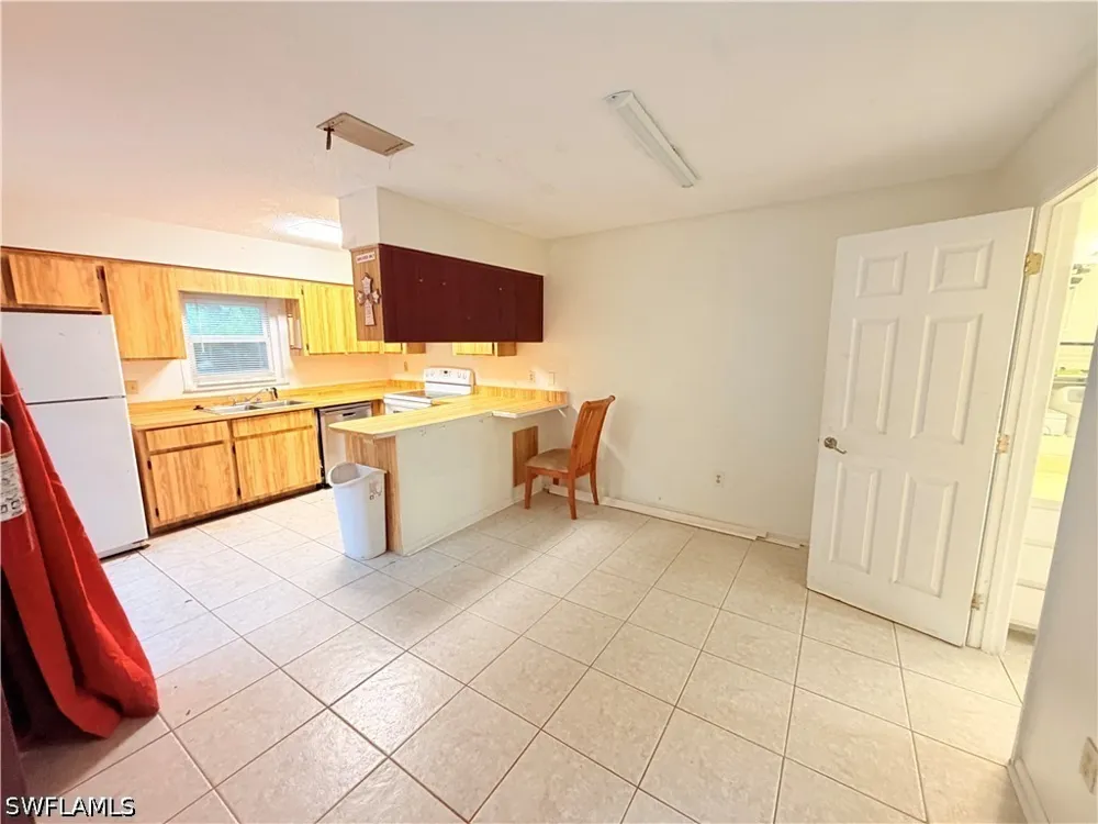 San Juan Court #3 Fort Myers, FL 33967