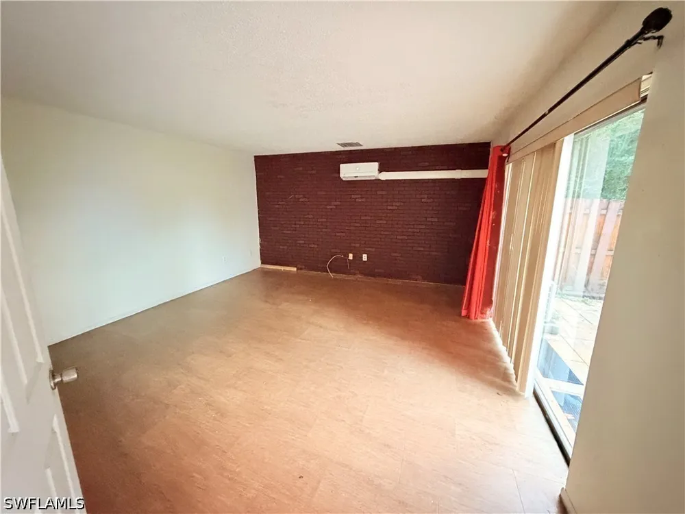 San Juan Court #3 Fort Myers, FL 33967