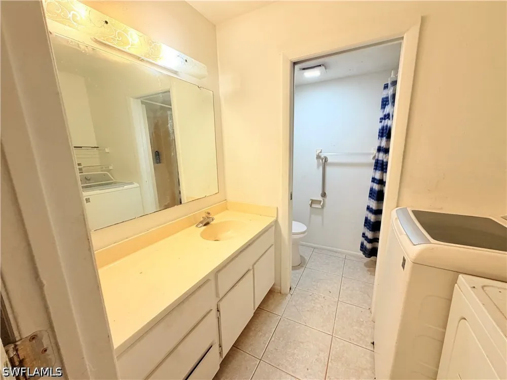 San Juan Court #3 Fort Myers, FL 33967