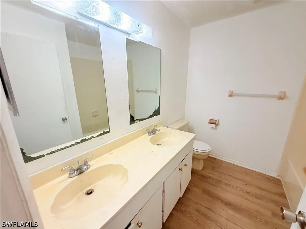 San Juan Court #3 Fort Myers, FL 33967