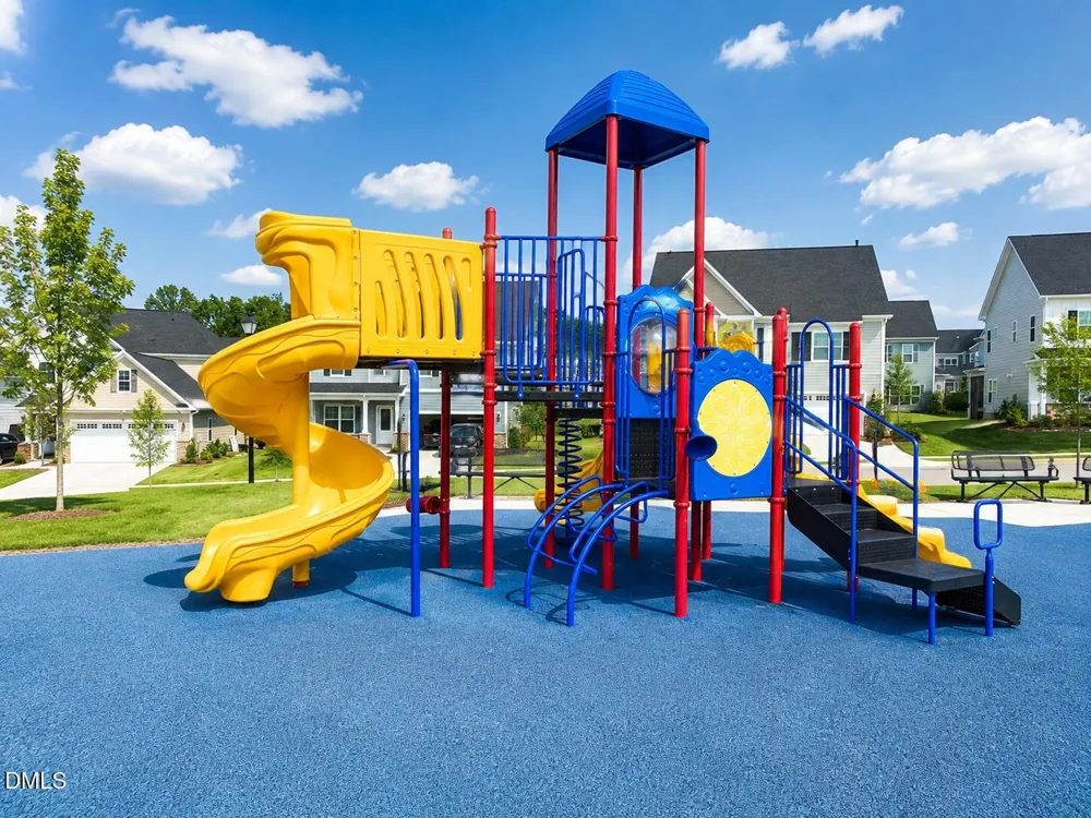 1565 Goldfinch Perch Lane Knightdale, NC 27545