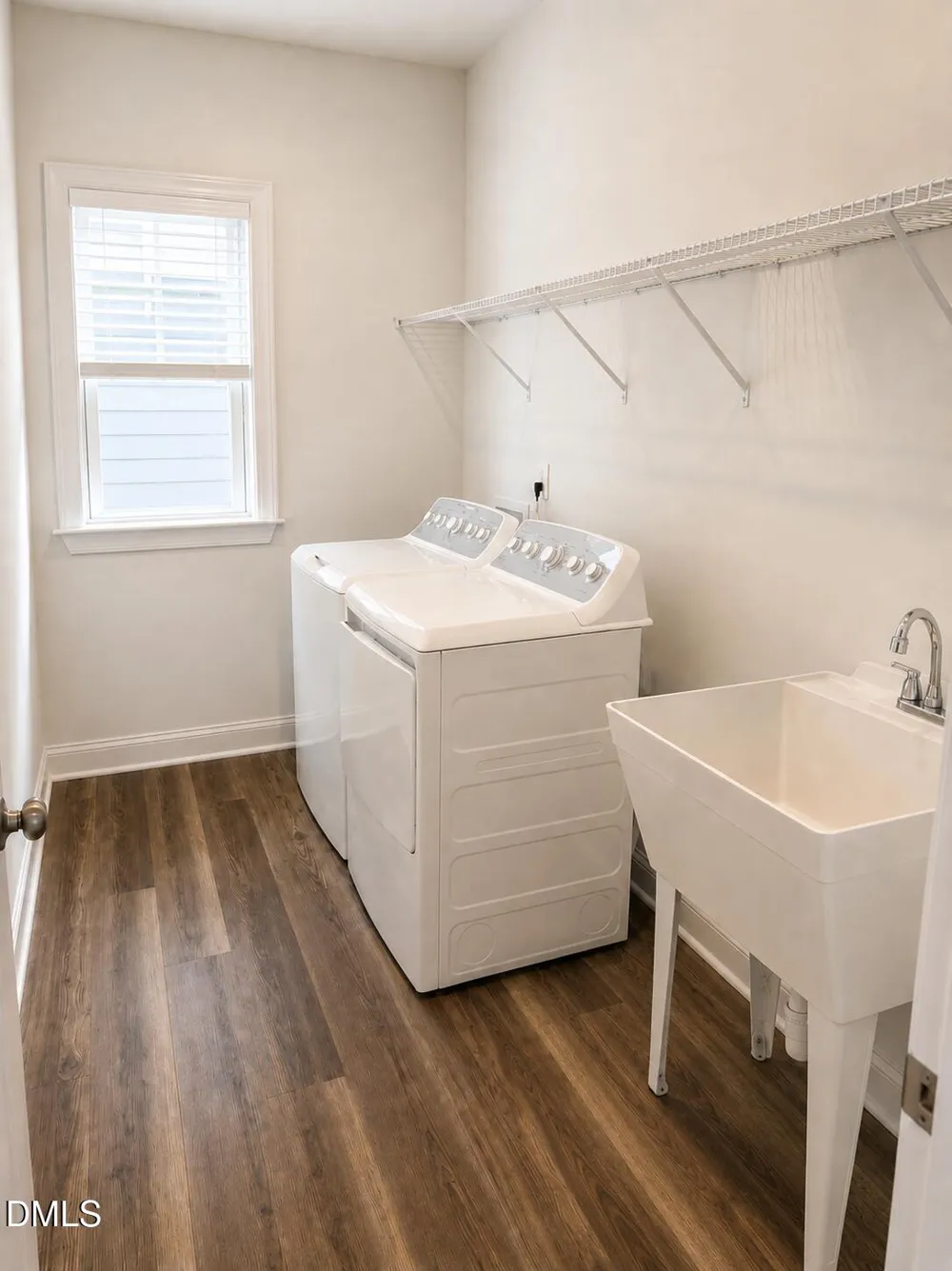 1565 Goldfinch Perch Lane Knightdale, NC 27545