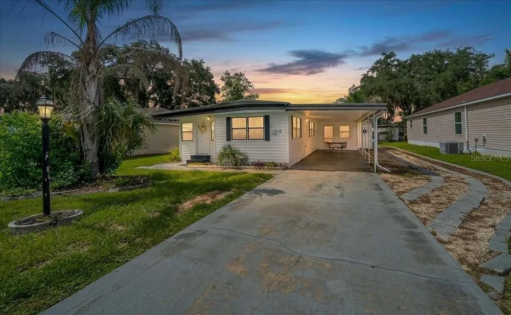 1314 TEAKWOOD LANE Lady Lake, FL 32159