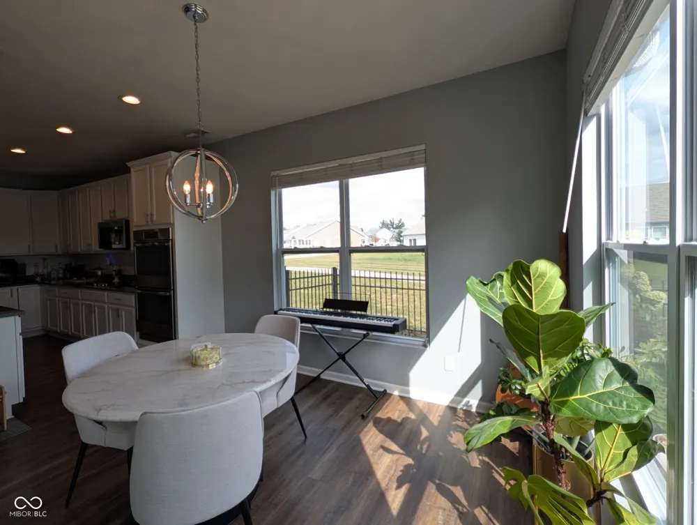 6027 Bunton Drive Indianapolis, IN 46237