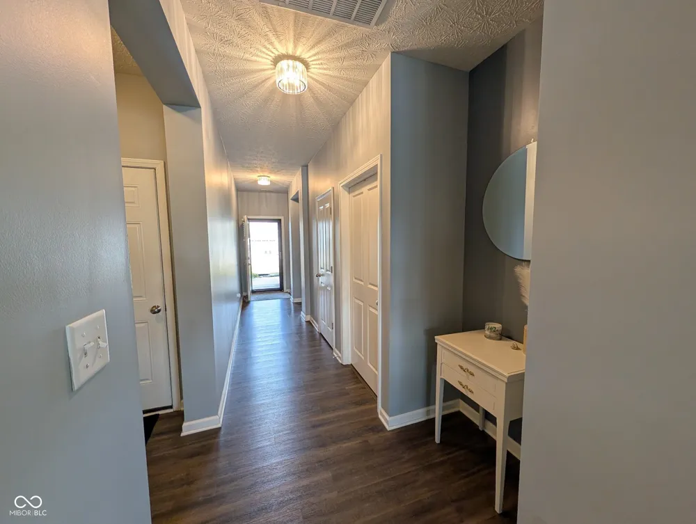 6027 Bunton Drive Indianapolis, IN 46237