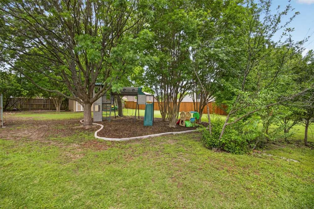 4607 Sachse Road Sachse, TX 75048
