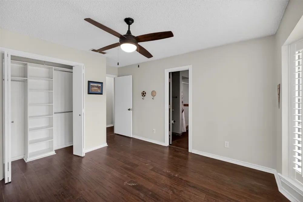 4607 Sachse Road Sachse, TX 75048