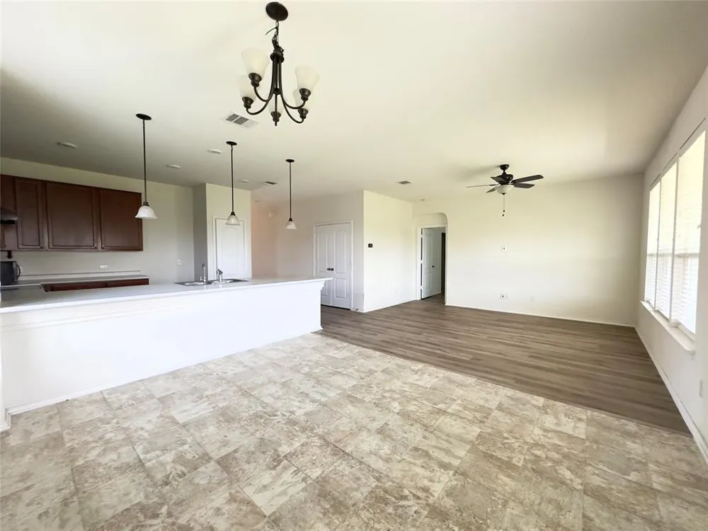 12409 Franklin D Roosevelt Street Manor, TX 78653