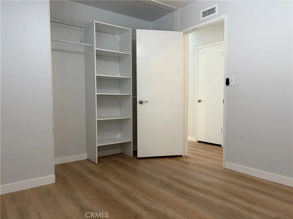 7622 Don Huntington Beach, CA 92647