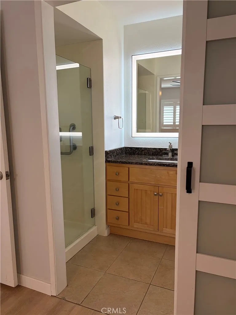 7622 Don Huntington Beach, CA 92647
