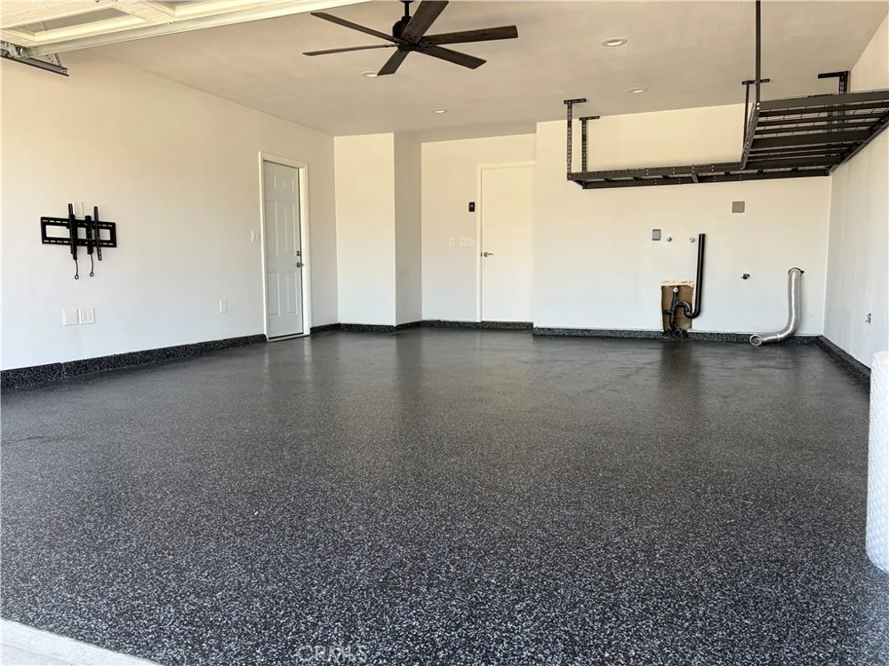 7622 Don Huntington Beach, CA 92647