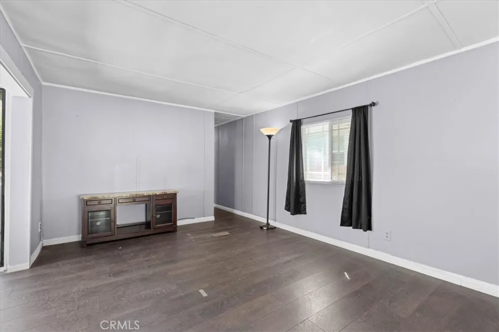 22800 Byron Crestline, CA 92325