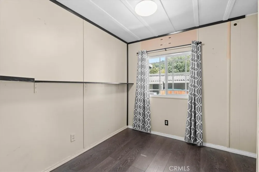 22800 Byron Crestline, CA 92325