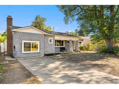 113 Everett Drive