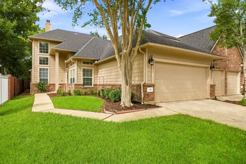 8903 Silent Willow Lane