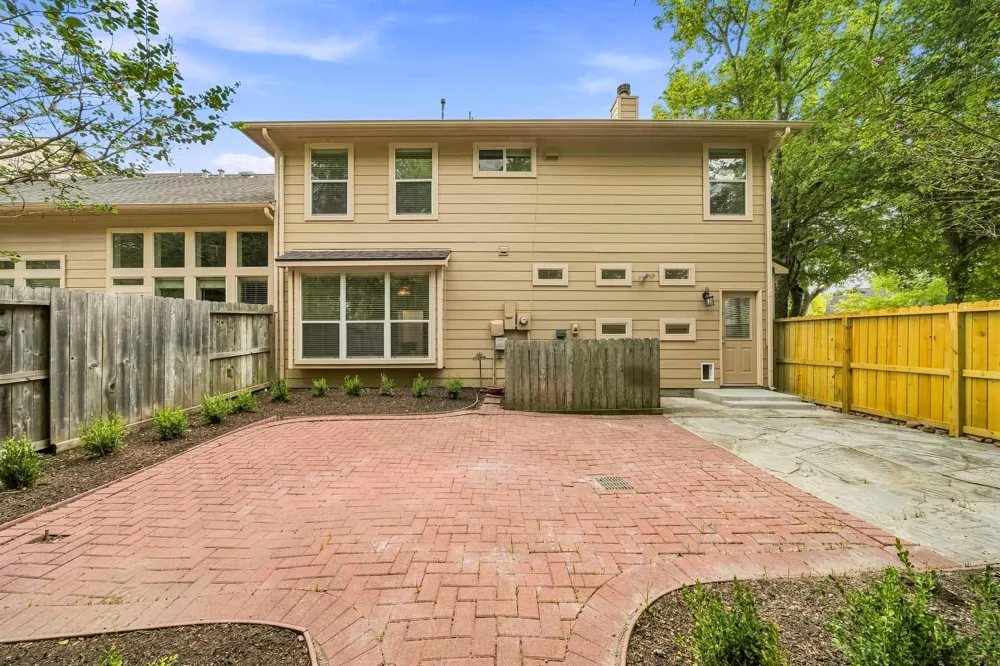 8903 Silent Willow Lane Sugar Land, TX 77479