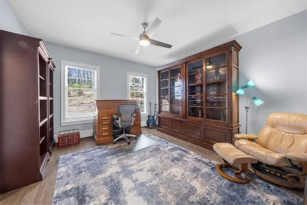 435 Robertson Road Dawsonville, GA 30534