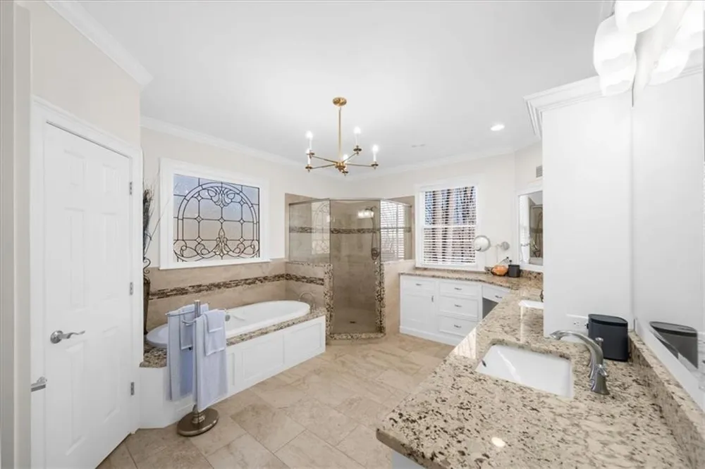 435 Robertson Road Dawsonville, GA 30534