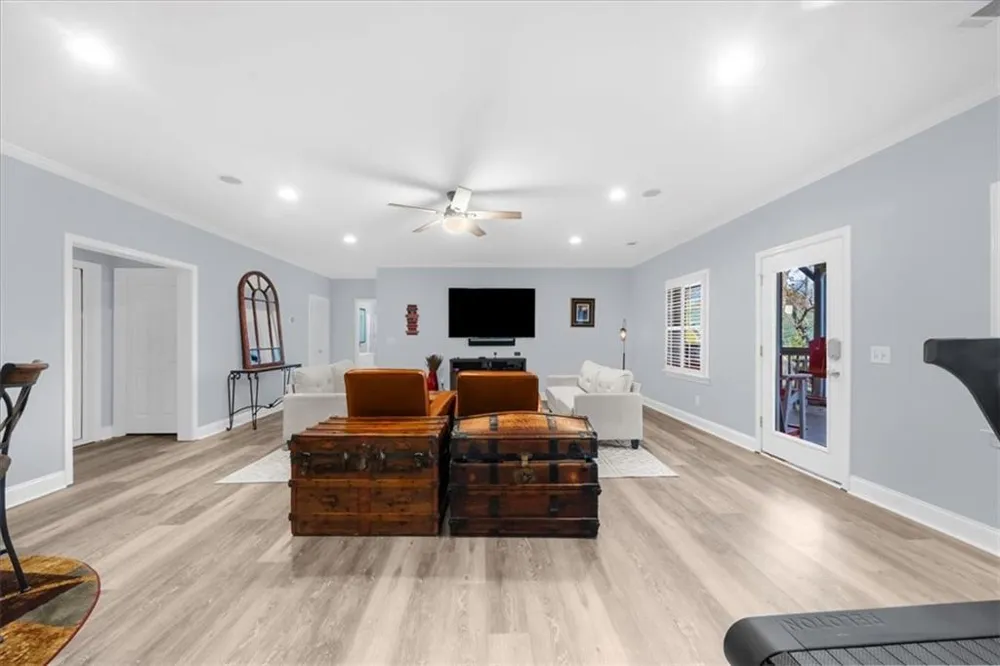 435 Robertson Road Dawsonville, GA 30534