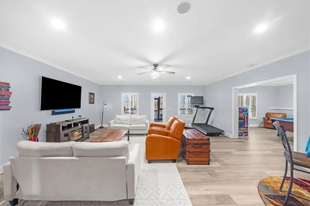 435 Robertson Road Dawsonville, GA 30534