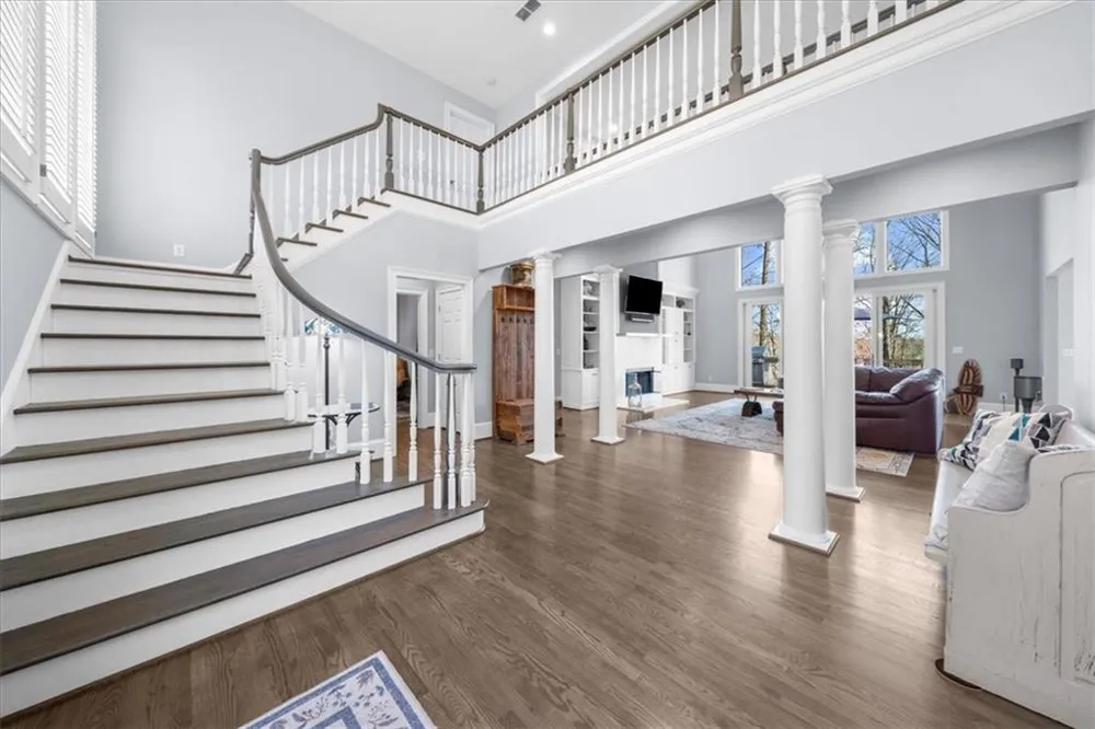 435 Robertson Road Dawsonville, GA 30534