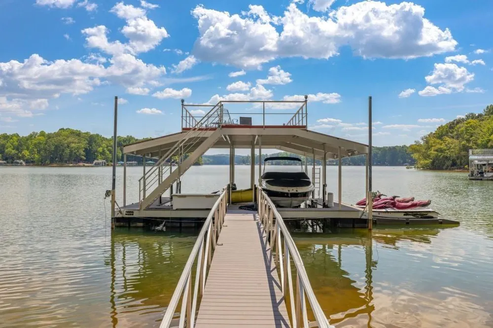 435 Robertson Road Dawsonville, GA 30534