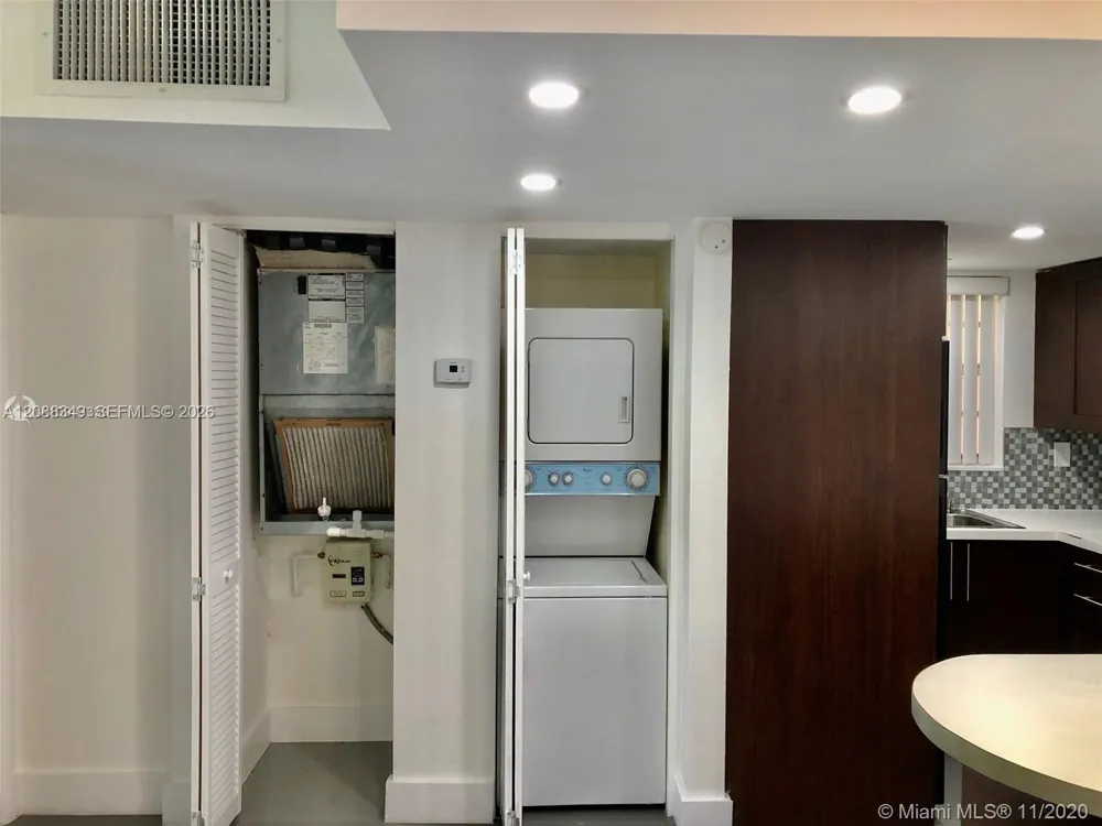 8870 Fontainebleau Blvd #208 Miami, FL 33172