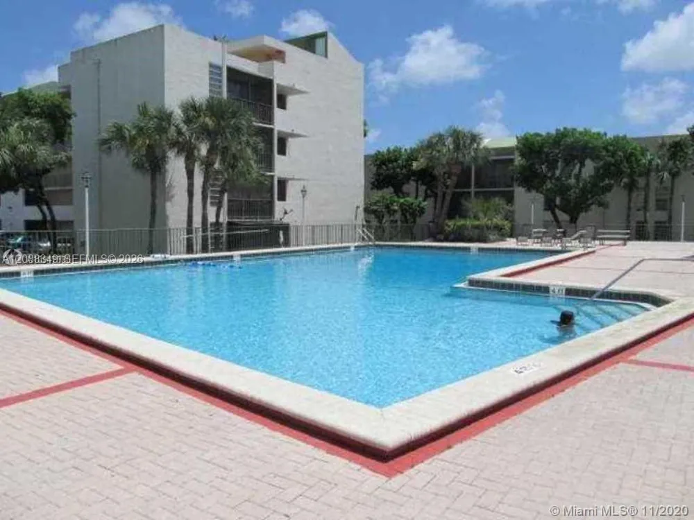 8870 Fontainebleau Blvd #208 Miami, FL 33172