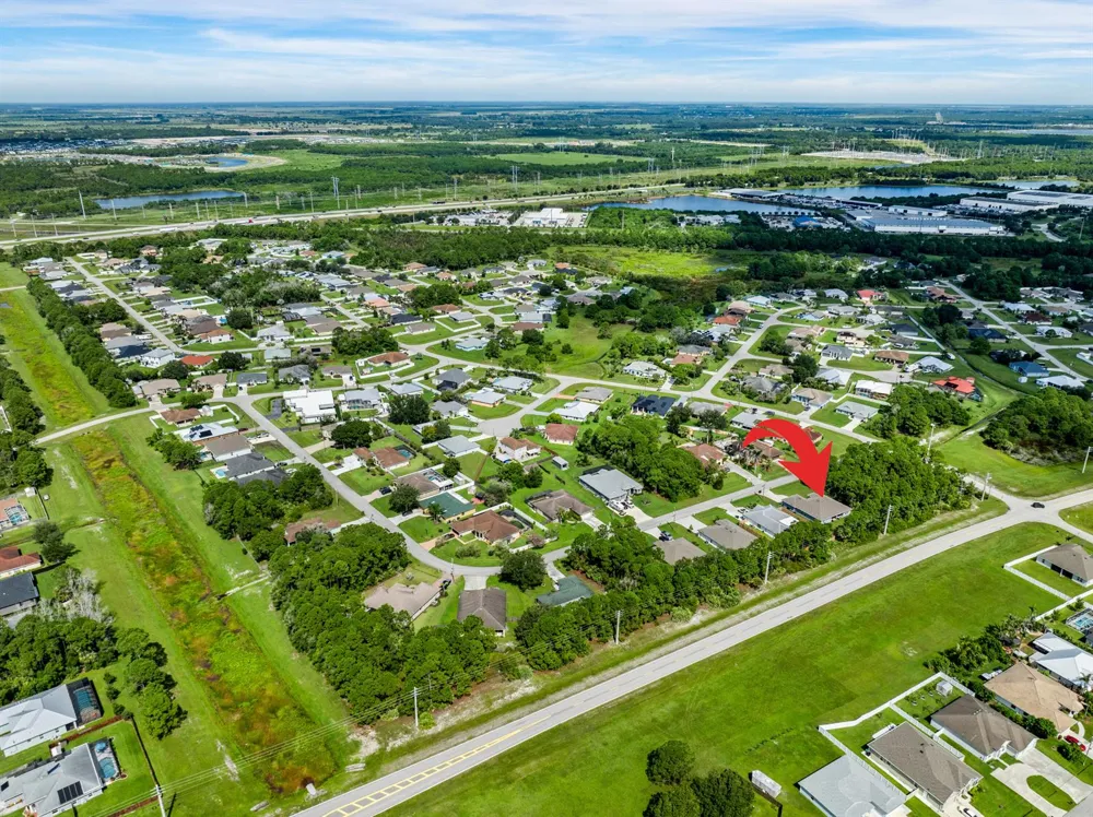 5863 NW CAROVEL AVENUE Port St. Lucie, FL 34986