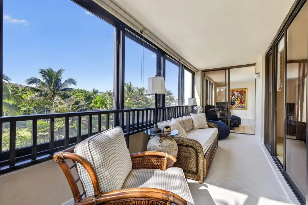2220 S Ocean Boulevard #302 Delray Beach, FL 33483