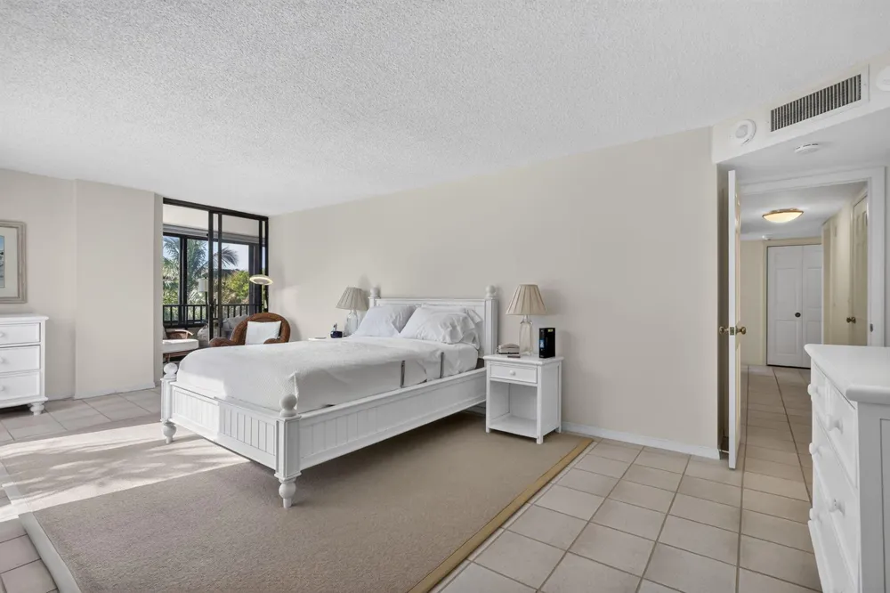 2220 S Ocean Boulevard #302 Delray Beach, FL 33483