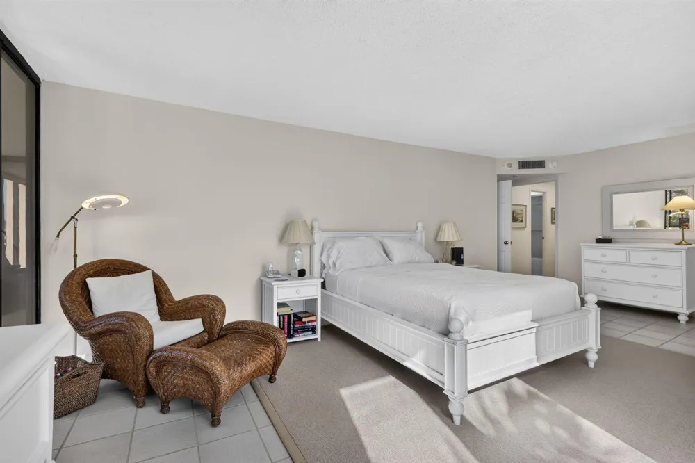2220 S Ocean Boulevard #302 Delray Beach, FL 33483