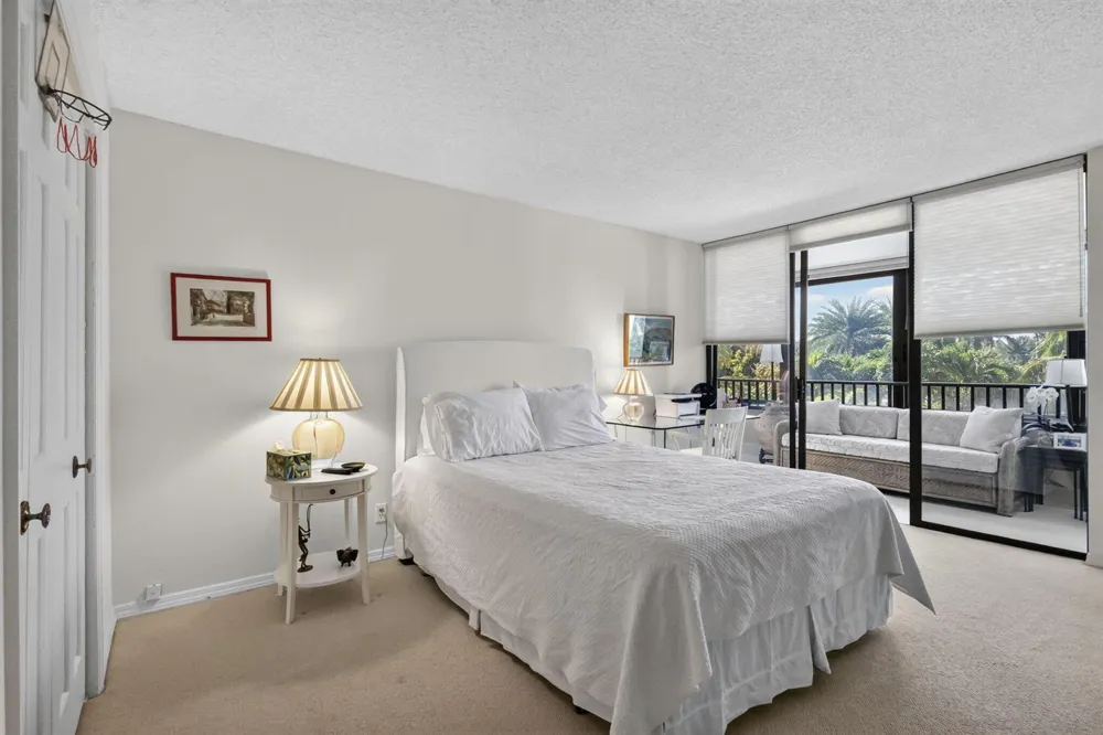 2220 S Ocean Boulevard #302 Delray Beach, FL 33483