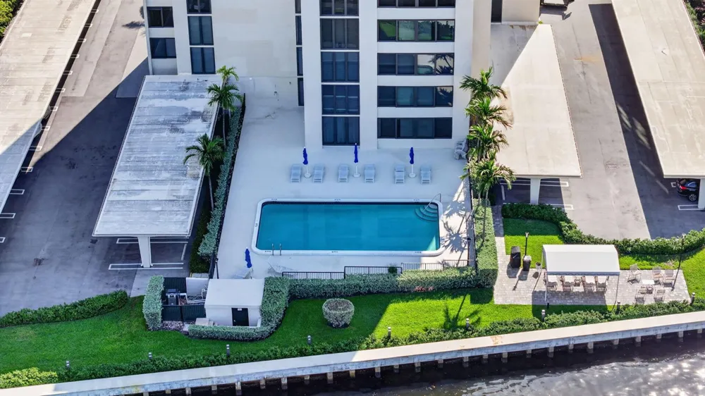2220 S Ocean Boulevard #302 Delray Beach, FL 33483