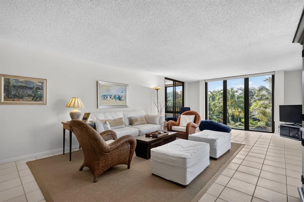 2220 S Ocean Boulevard #302 Delray Beach, FL 33483