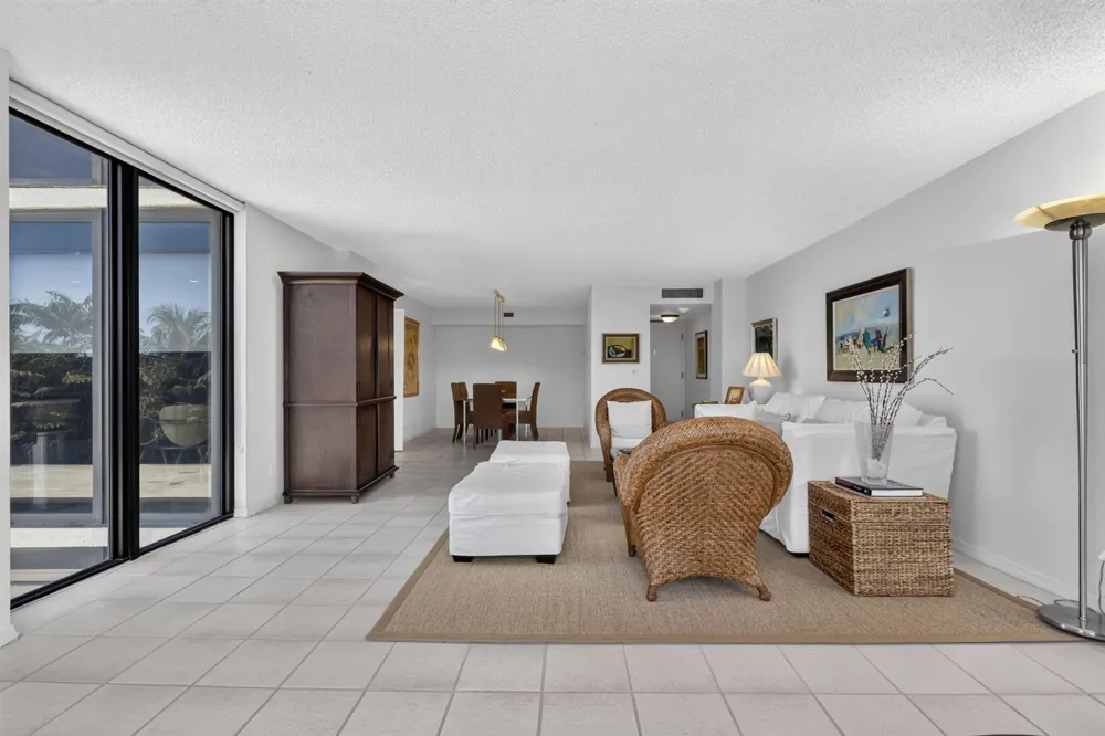 2220 S Ocean Boulevard #302 Delray Beach, FL 33483