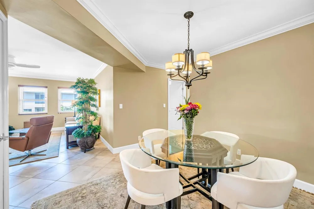 615 NE 12TH AVENUE #301 Fort Lauderdale, FL 33304