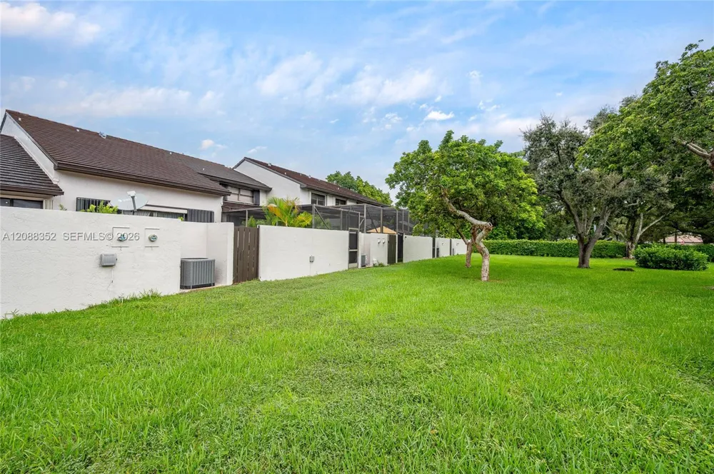 8999 SW 133rd Ct #B Miami, FL 33186