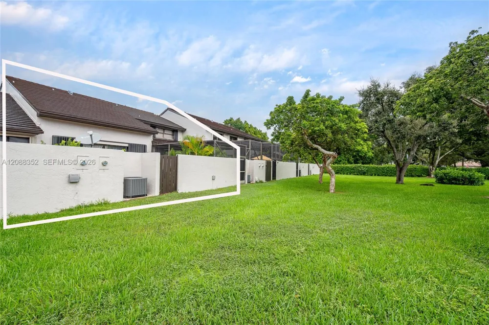 8999 SW 133rd Ct #B Miami, FL 33186