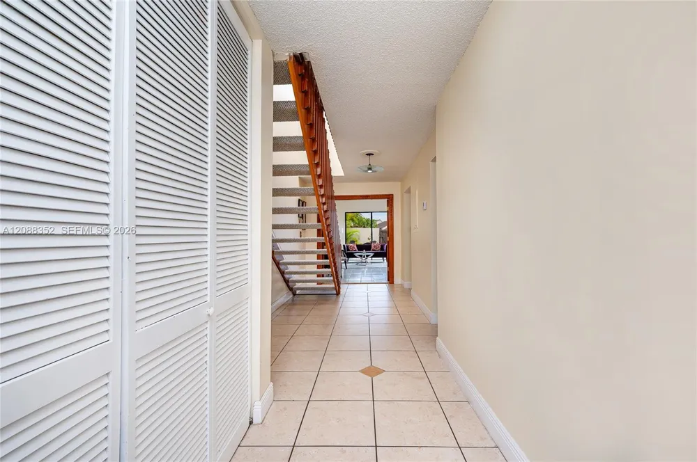 8999 SW 133rd Ct #B Miami, FL 33186