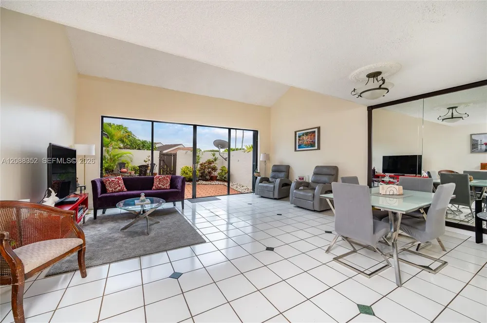 8999 SW 133rd Ct #B Miami, FL 33186