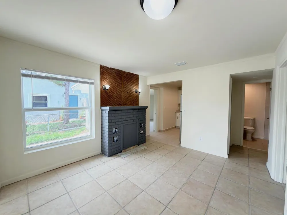 815 BAYBERRY DRIVE Lake Park, FL 33403