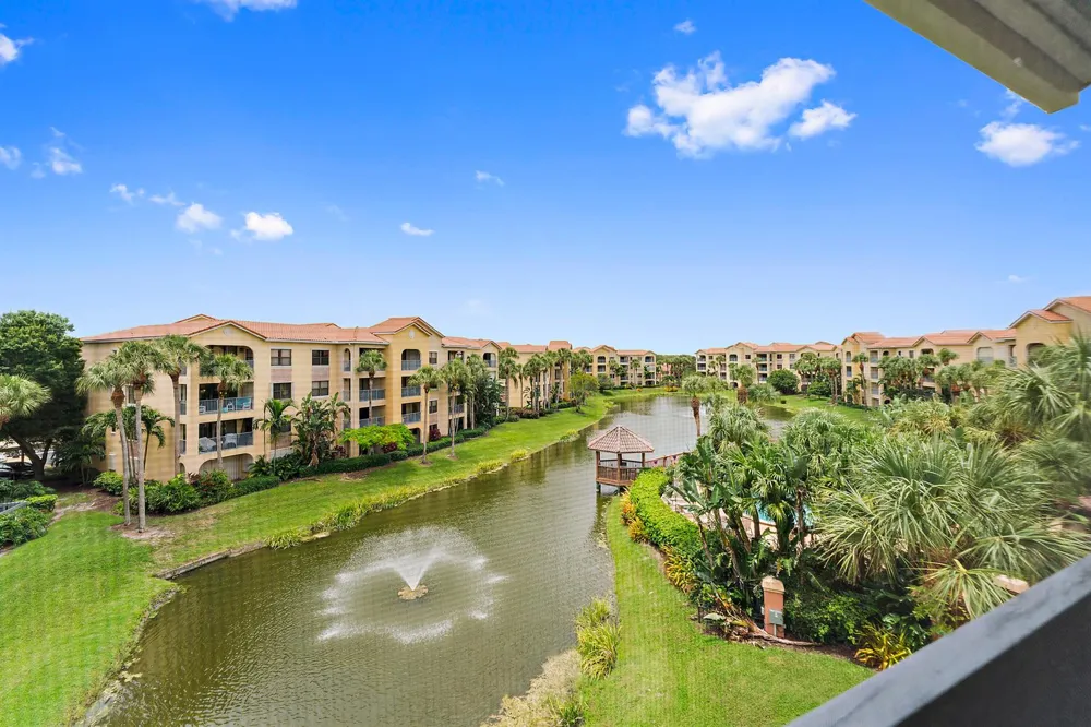 700 Uno Lago Drive #404 Juno Beach, FL 33408