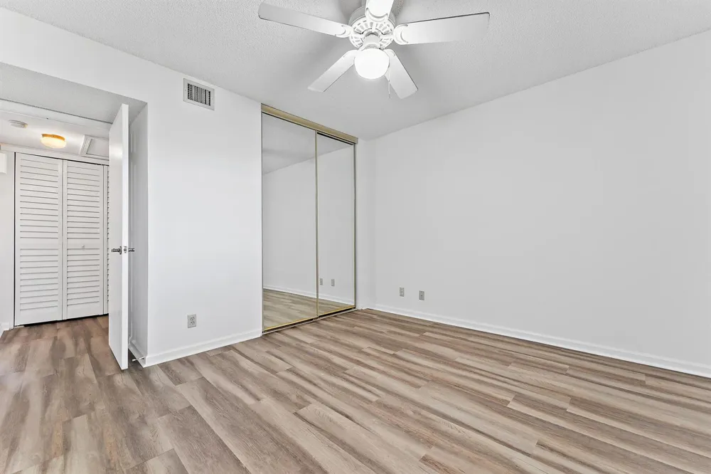 700 Uno Lago Drive #404 Juno Beach, FL 33408