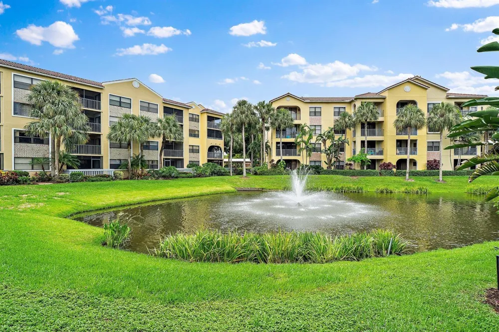 700 Uno Lago Drive #404 Juno Beach, FL 33408